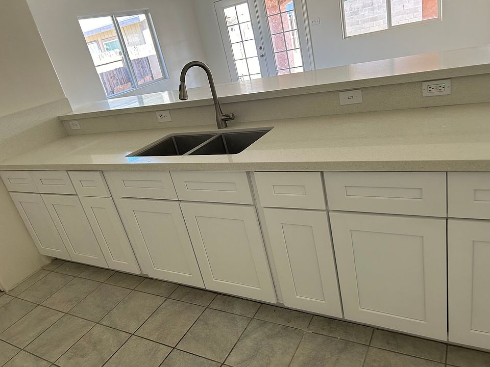 Quartz countertops