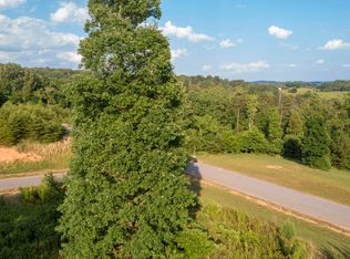 181 Red Hill Ln, Greenback, TN 37742