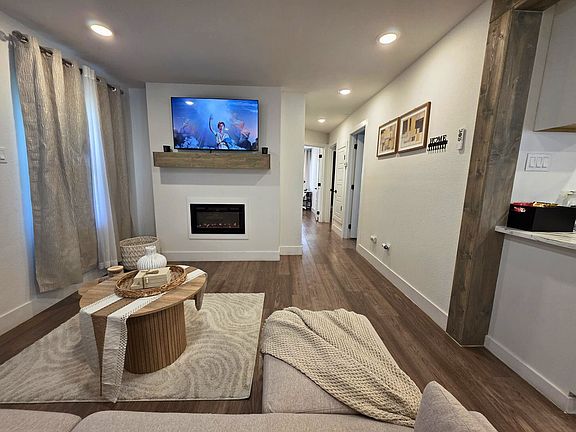 5th image of 6044 Prothrow St