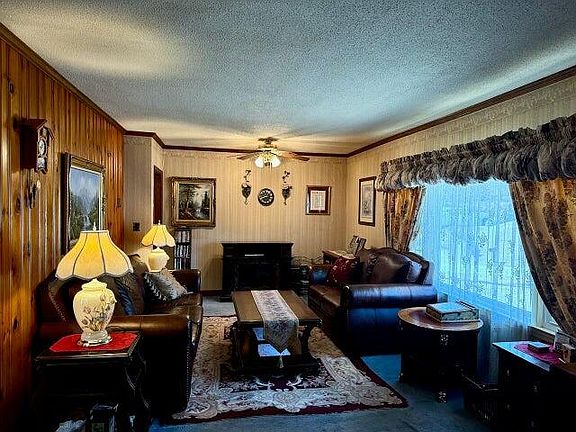 2nd image of 1449 Marijon Dr