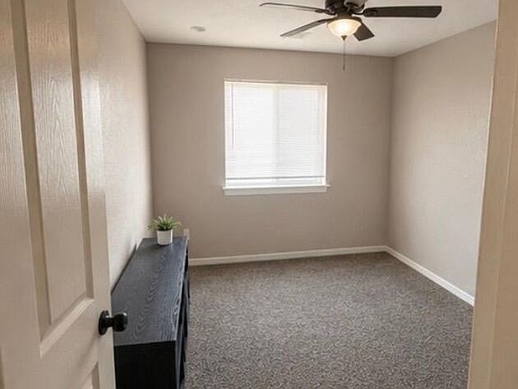4th image of 14332 S Cave Ave