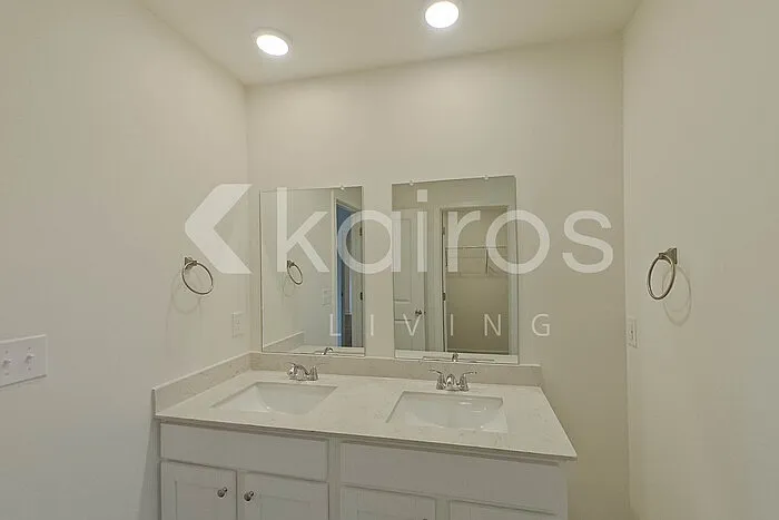 153 George Oxford Dr — Photo 20