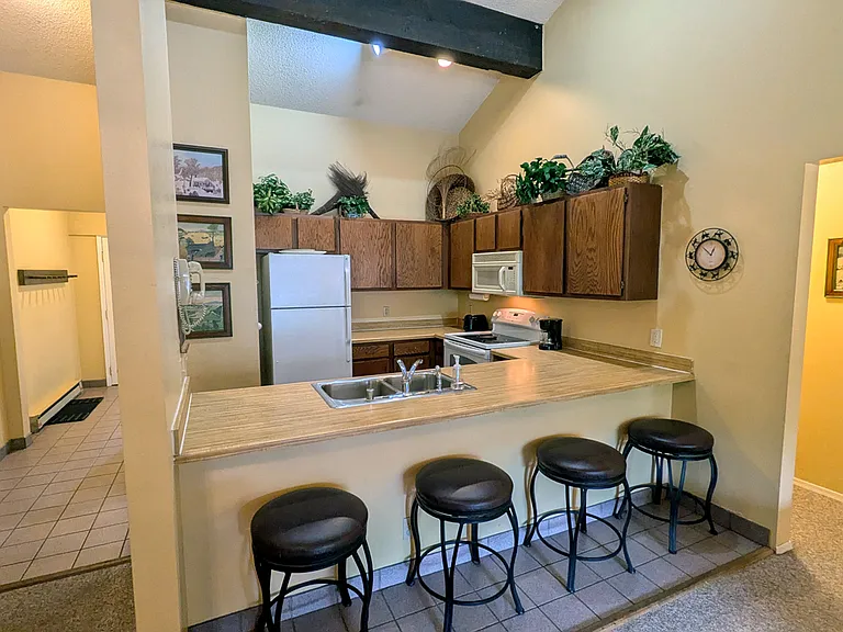 288 W Beaver Creek Blvd #G-4 — Photo 2