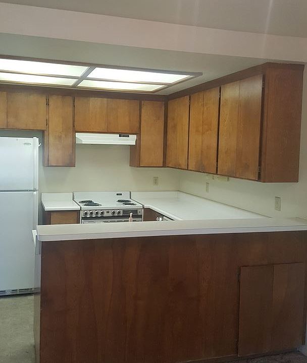 2nd image of 1473 E Dottie Ln APT 1