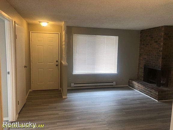 4th image of 1101 S Woodlawn St APT 1