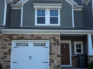 18341 Palisades Ct, Moseley, VA 23120