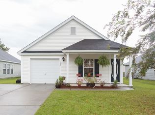 185 Wildberry Ln, Goose Creek, SC 29445