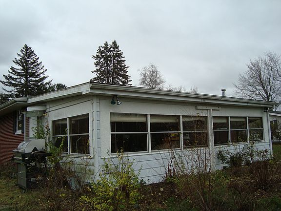 2nd image of 54175 River Pl