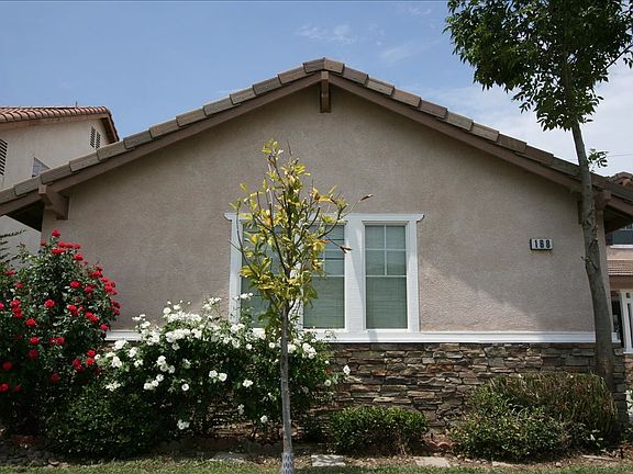 2nd image of 168 Goldenrod Ave