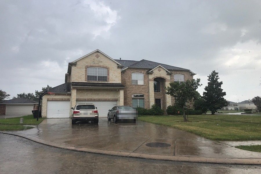 1st image of 23002 Prairie Lake Ct