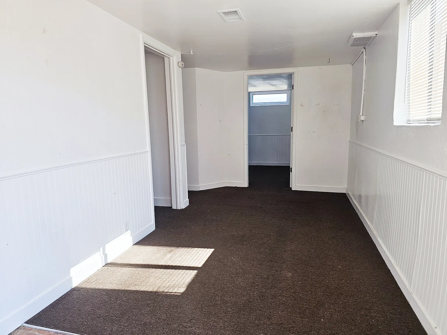 4 bed, 1760 sqft, $1,800 — Photo 2