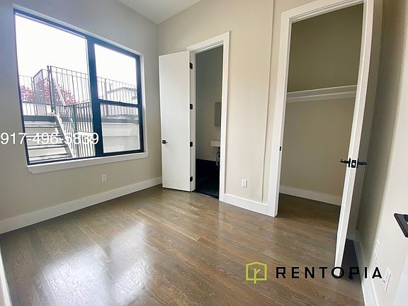 4th image of 88 Manhattan Ave #202
