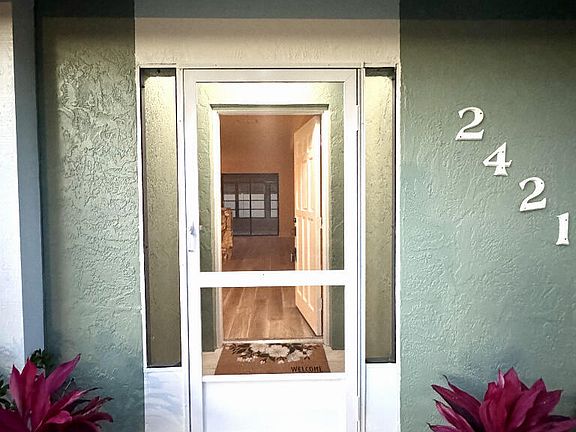 3rd image of 2421 Needle Palm Dr