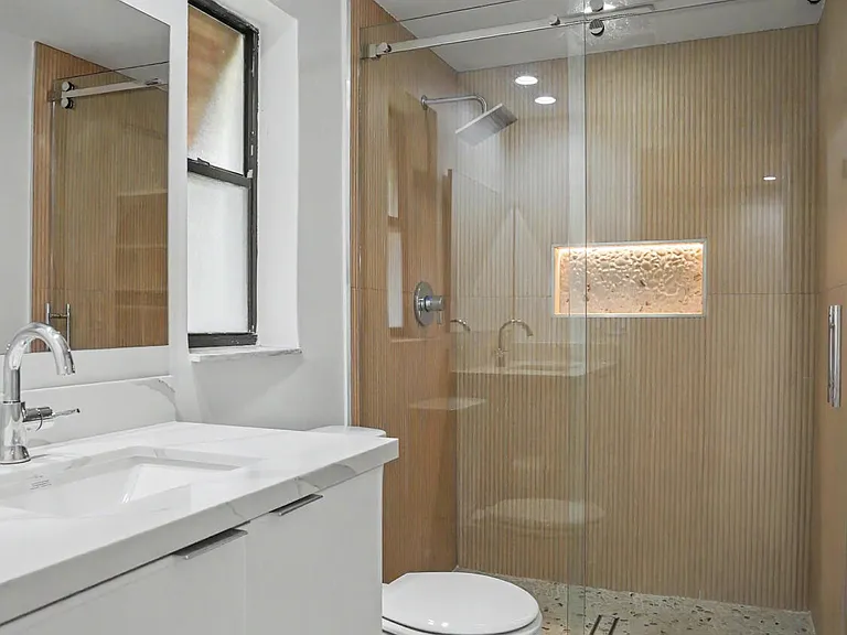 3939 NE 5th Ave #A201 — Photo 17