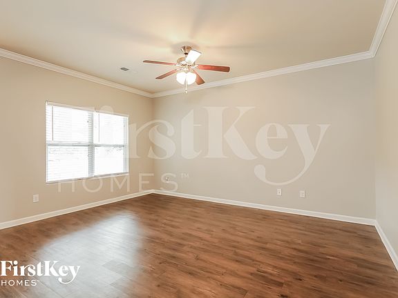 2nd image of 5021 Bella Ct