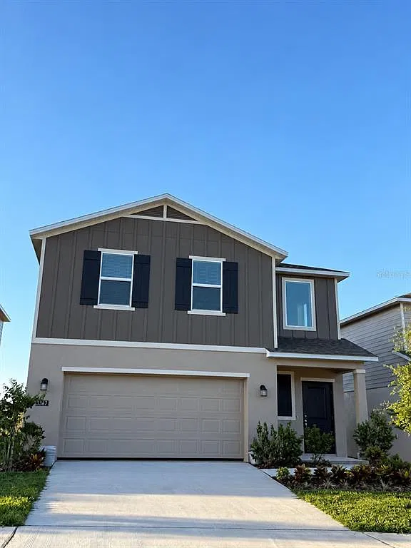4 bed, 2.5 bath, 1874 sqft, $2,070 — Photo 1