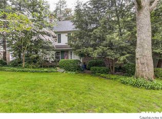 2001 Illini Rd, Leland Grove, IL 62704