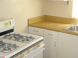 2580 San Carlos Ave, Castro Valley, CA 94546