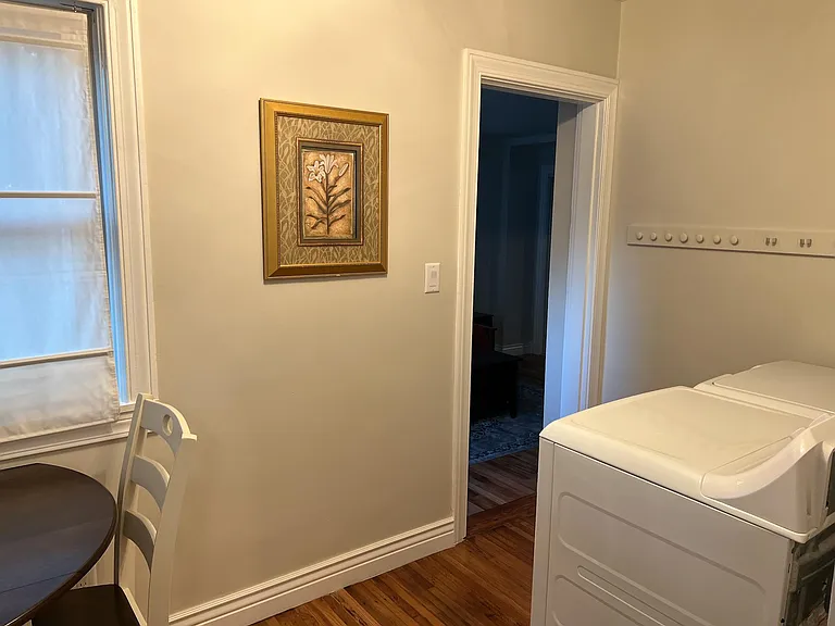Laundry and breakfast nook