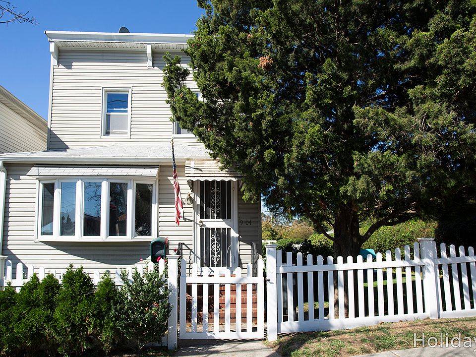 1st image of 9-04 127th St
