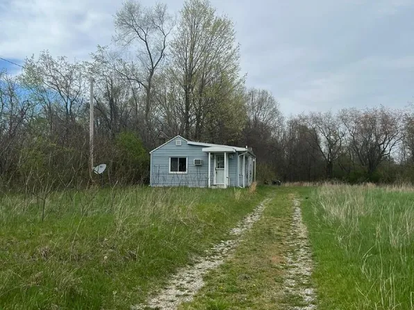 24813 Fillmore Rd, South Bend, IN 46619