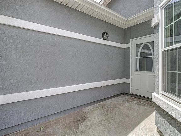 2nd image of 2815 NE Sonora Valley Dr