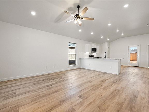 3rd image of 13829 Gary Ave