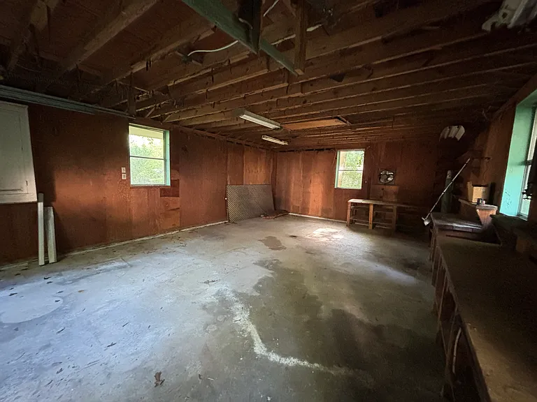 229 Urban Dr — Photo 21