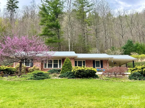 11560 State Highway 209, Hot Springs, NC 28743