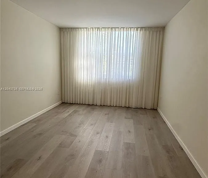 300 Bayview Dr #211 — Photo 7