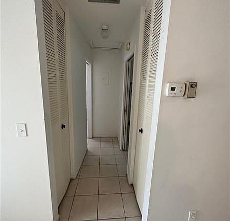 4th image of 2920 Crosley Dr E APT F