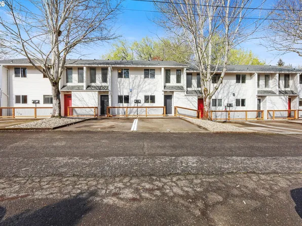 4921 SW 59th Ave APT 3, Portland, OR 97221