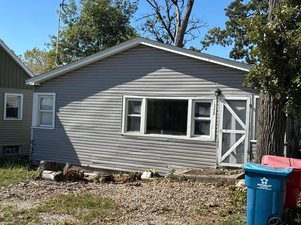 13220 Truman Cir, Cedar Lake, IN 46303