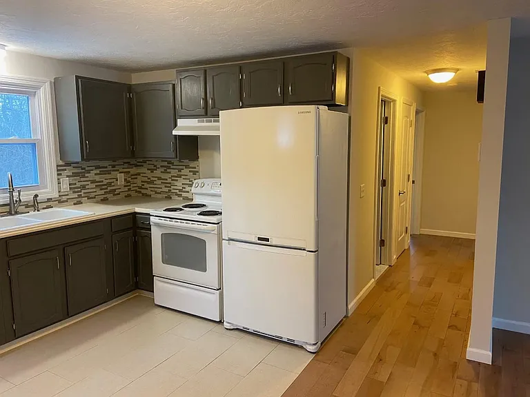 19 Modoc St #2 — Photo 7