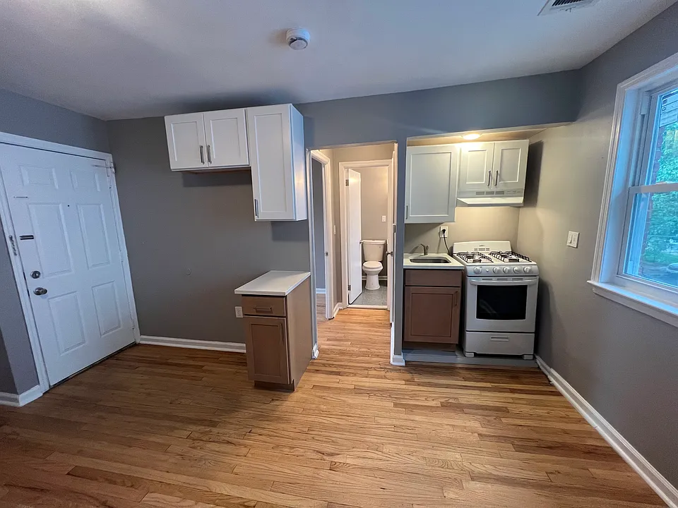 377 Clinton Pl #247-2
