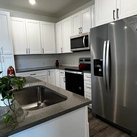 4576 S 900 E — Photo 21