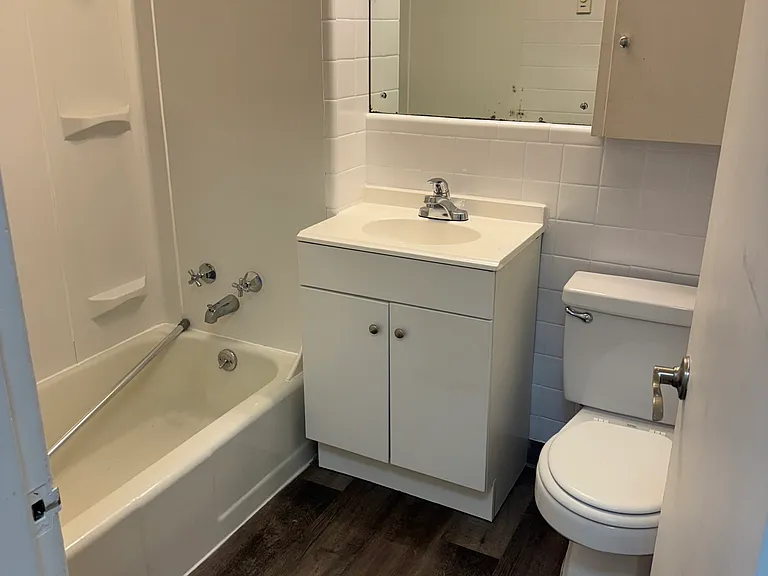 4640 22nd Ave NE #11 — Photo 10