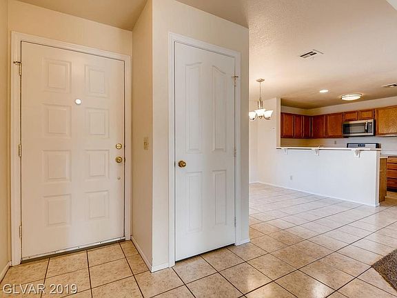 4th image of 2637 S Durango Dr APT 202