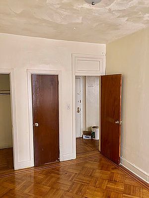 1st image of 636 E 21st St APT 35
