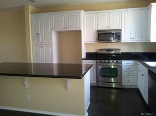 6374 Estrela Ln, Eastvale, CA 91752