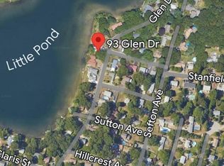 93 Glen Dr, Warwick, RI 02889