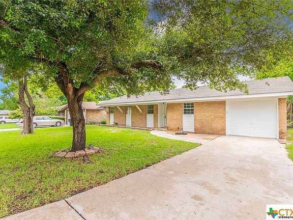 2nd image of 3722 Sherwood Ln