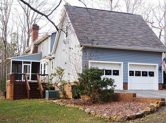2-Car Attached Garage