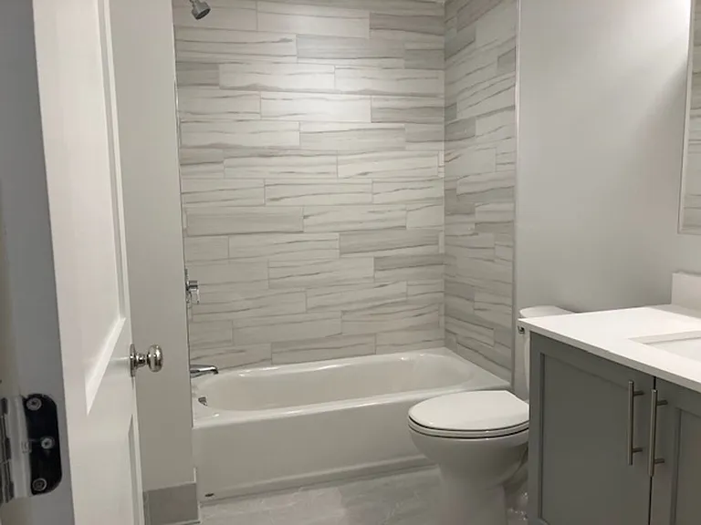 50B Hichborn St #A501 — Photo 9