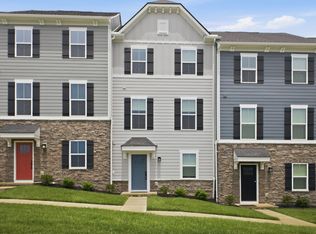 905 Mountain View Ct, Thompsons Station, TN 37179