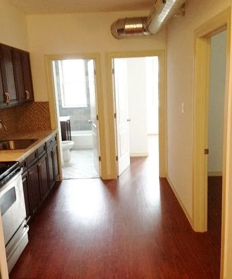 4708 Chestnut St #2B — Photo 3
