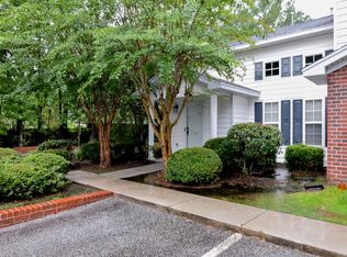 301 Amberwood Dr, Summerville, SC 29483