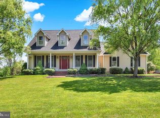1210 White Church Rd, Gettysburg, PA 17325