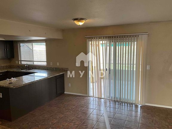 3rd image of 3510 E Dragoon Ave