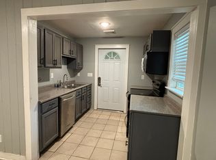 1208 N Pkwy #R2, Memphis, TN 38105